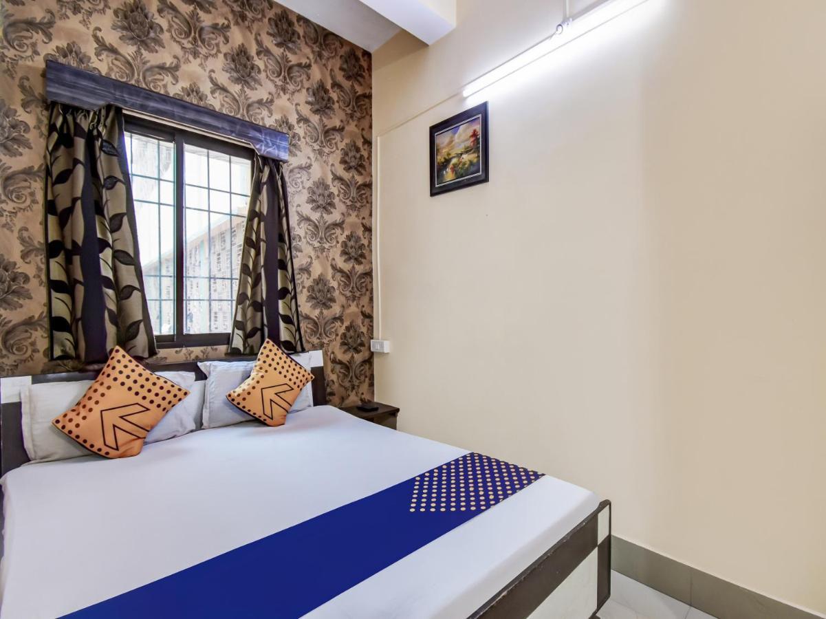 Spot On 78443 Hotel Bharat Rourkela Esterno foto