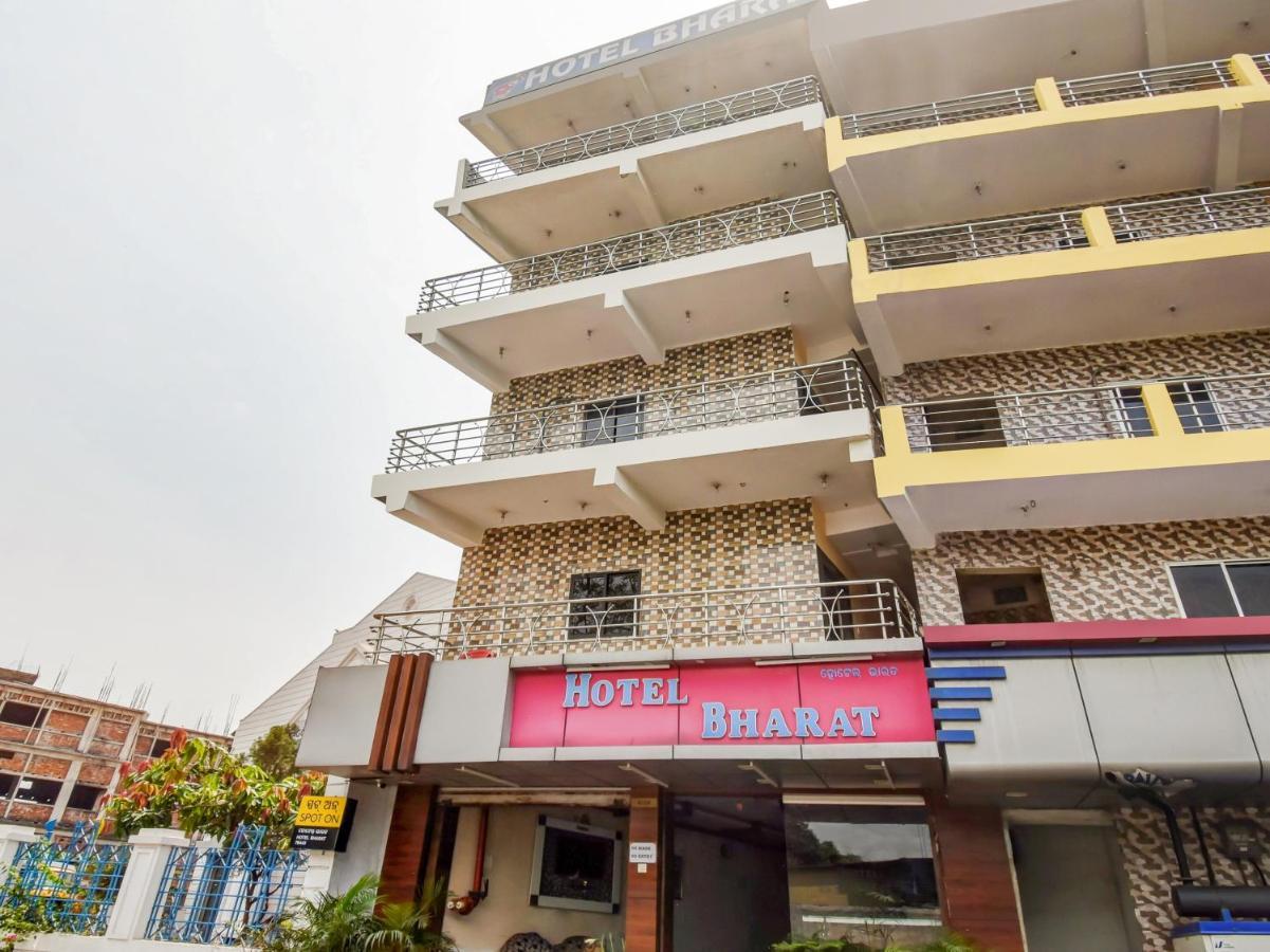 Spot On 78443 Hotel Bharat Rourkela Esterno foto