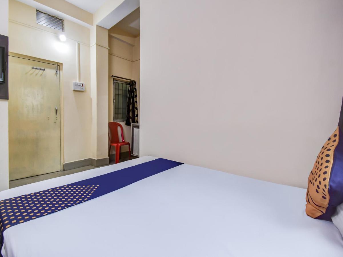 Spot On 78443 Hotel Bharat Rourkela Esterno foto