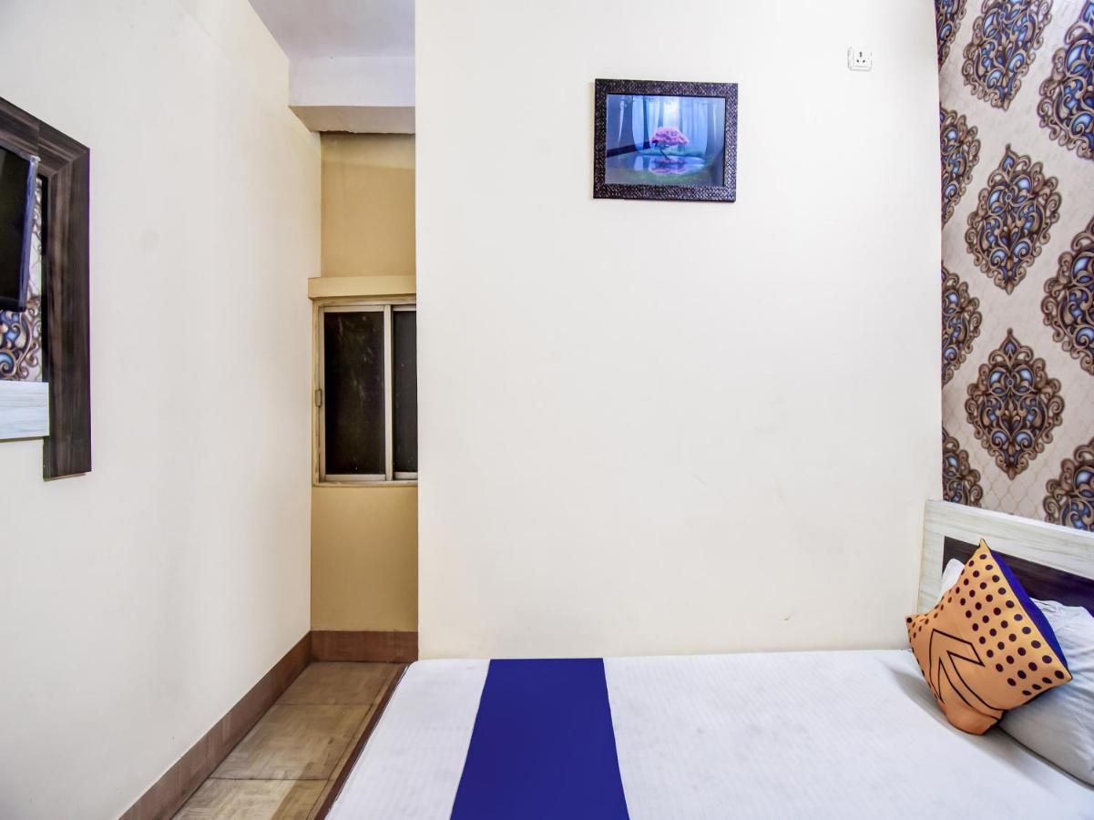 Spot On 78443 Hotel Bharat Rourkela Esterno foto